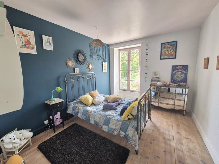 Image No.11-5 Bed House for sale