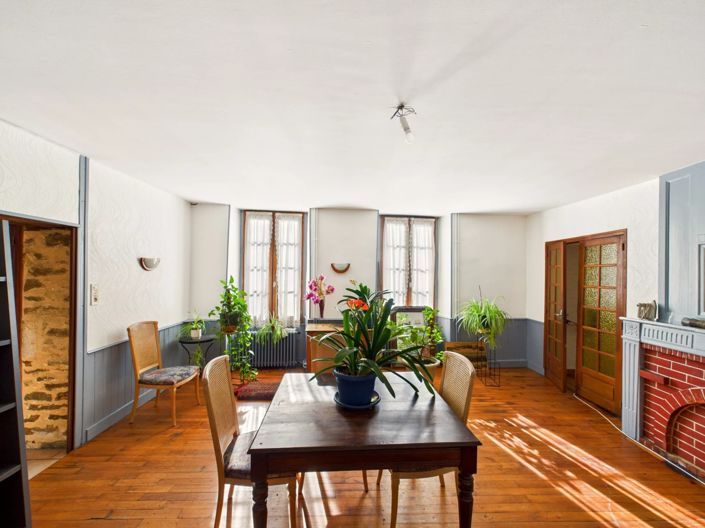 Image No.4-Maison de 10 chambres à vendre à Châlus