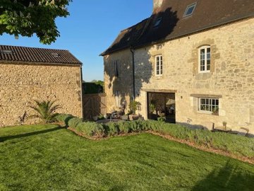 2bcbafe0c6e49ad736465f4473877d30af9cb598ff640