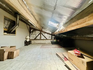 d8978f16bf9d3a41c3bdafd29abc4abc188c562528403