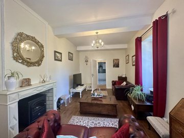 b882f399f87ada83385c0549c522294ce5ce824369403