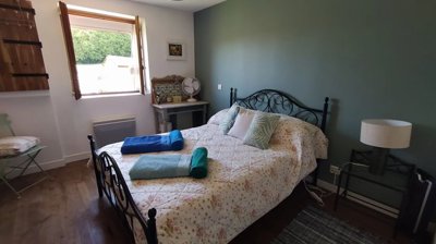 e1f9599cb6db9b32a5289541cb5b6fc42a0abce3b6192