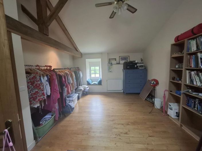 Image No.10-3 Bed Village House for sale