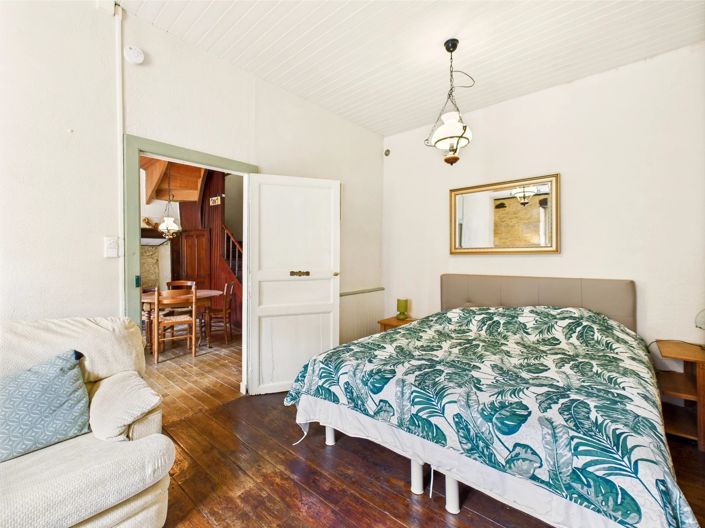 Image No.14-7 Bed House for sale