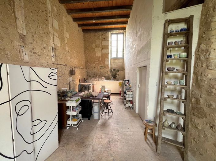 Image No.9-16 Bed House for sale