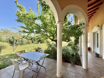 767b2f7be53c2af2708cdc3207d3501ba4b78b05f5192