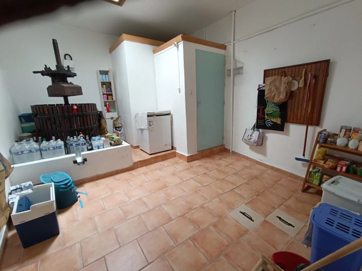 Image No.15-3 Bed Village House for sale