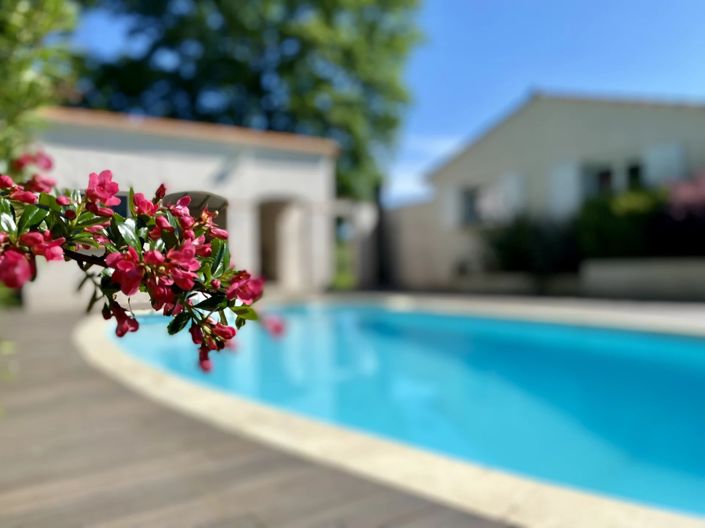 Image No.11-3 Bed House for sale