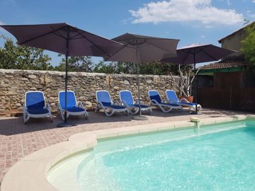 b328d7b956c34db5b550a18b545a6e831c6f2d8c99160