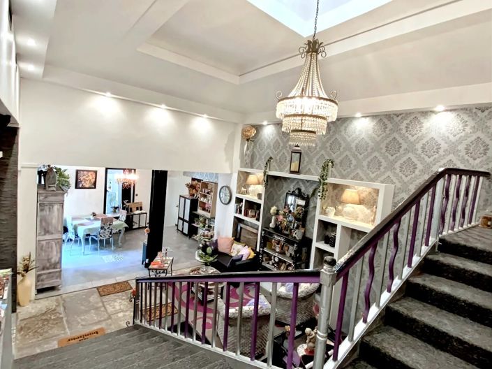 Image No.7-4 Bed House for sale