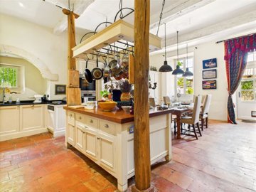 6093a3e5fd7c4333ecf6f2bf99694311d879216830192