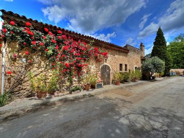 e4e46d2daf912b579dcad0a161f5009c6f5e1b3c1a192