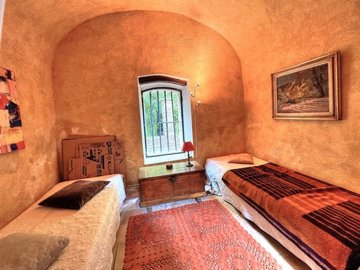 e75b7ab3bd514e9093ee8d5aa95d79c14341e0e79f183