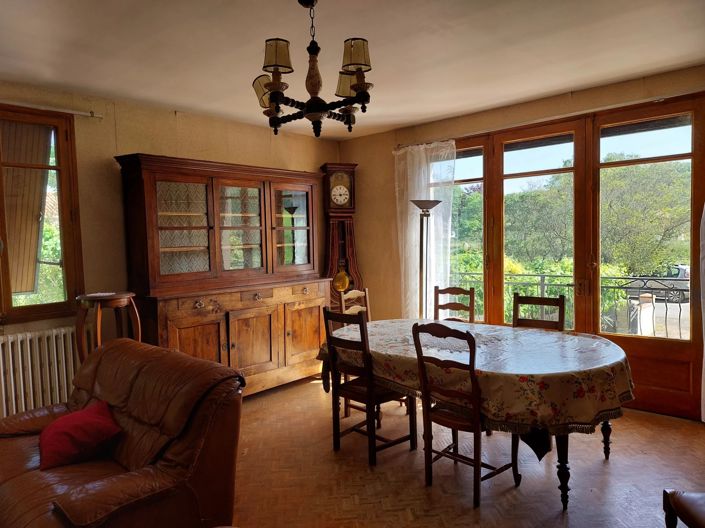 Image No.5-4 Bed House for sale