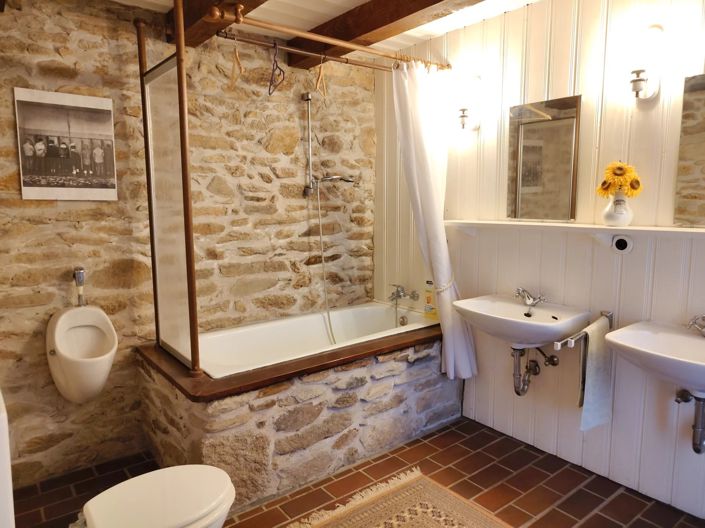 Image No.9-3 Bed House for sale