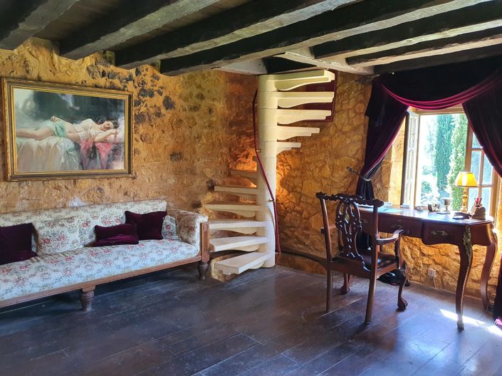 Image No.6-3 Bed House for sale