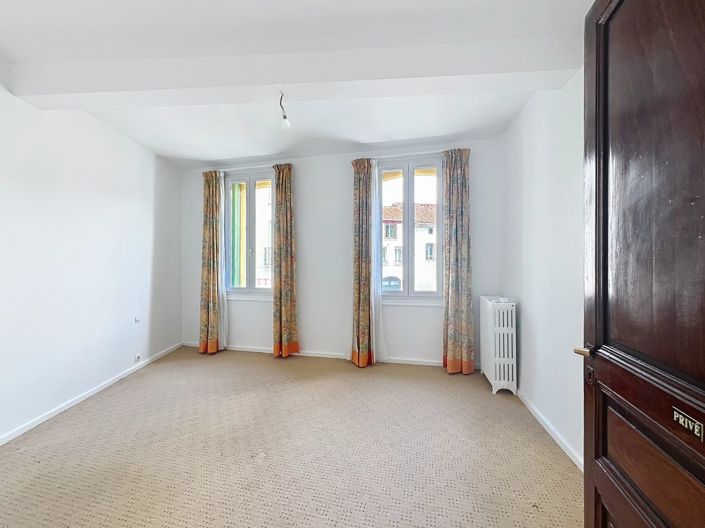 Image No.10-Maison de village de 4 chambres à vendre à Maury