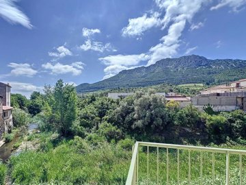 b046c30e511dc3643ef88dfdf82ac9aea558a7d5d1192