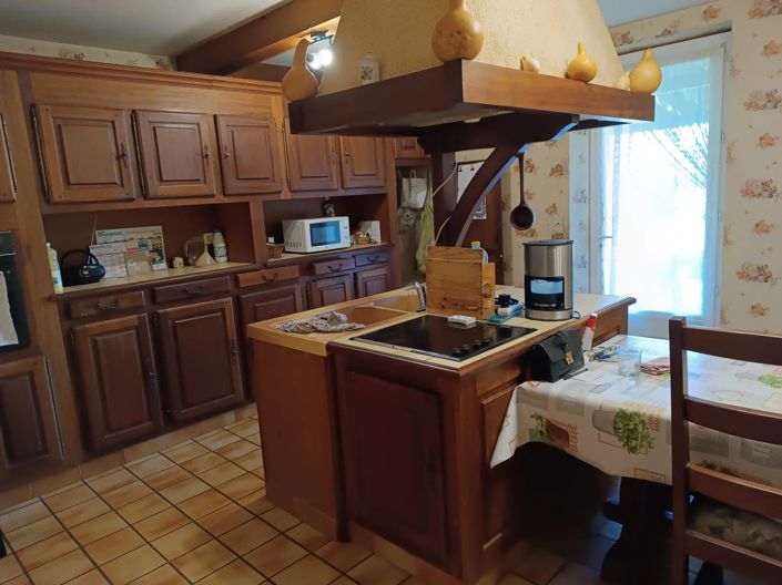 Image No.3-4 Bed House for sale