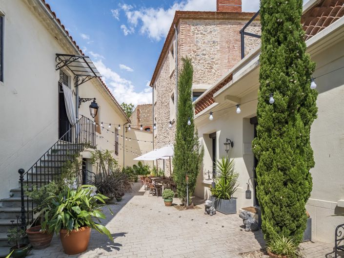 Image No.2-Maison de 4 chambres à vendre à Thuir