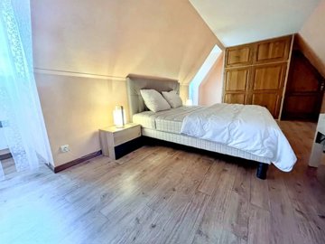 5c792624e98ec1514a8c585597cb7836a1b9c4346d192