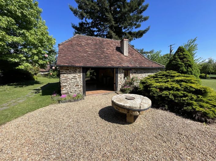 Image No.14-3 Bed House for sale