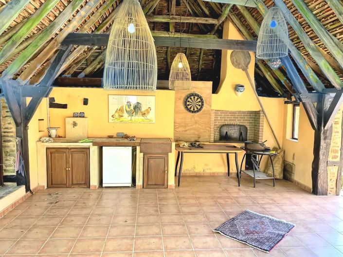 Image No.15-3 Bed House for sale