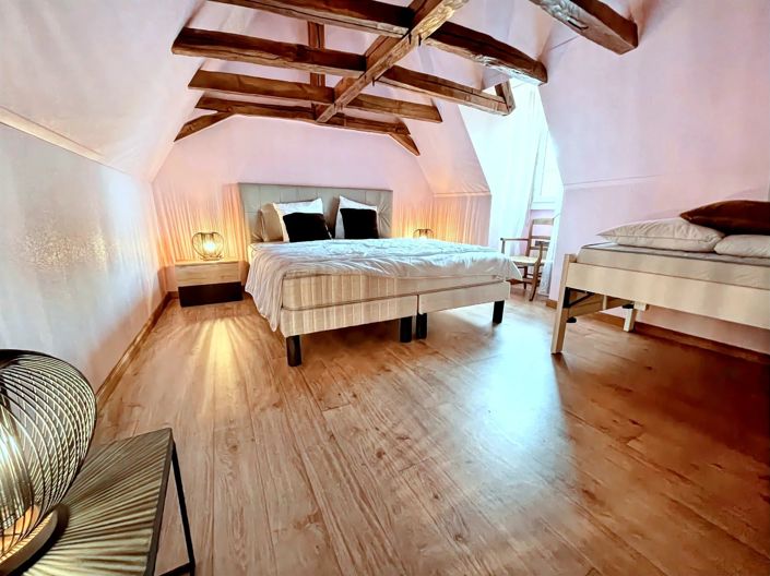 Image No.8-3 Bed House for sale