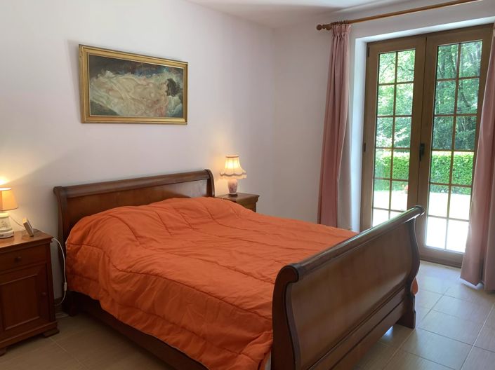 Image No.6-3 Bed House for sale