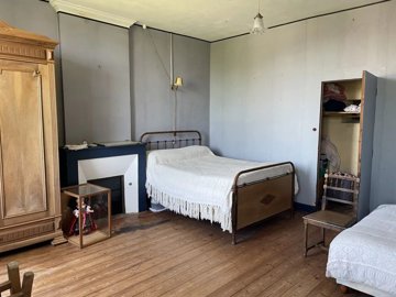 abe2d833b857a191a7229b325cd6a07a98d084c158192