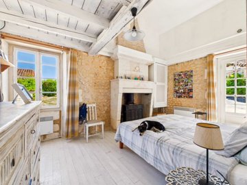 ecd9c1b1e8e5ba908a882072c3b3c76c9b479583cf192