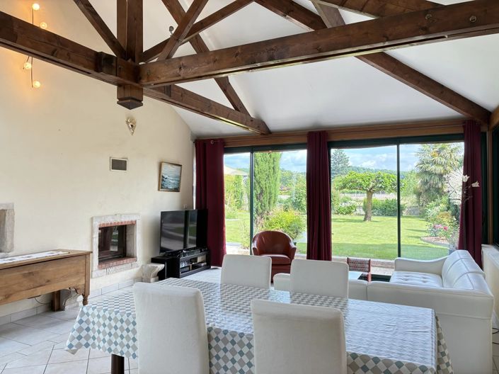 Image No.5-Maison de 6 chambres à vendre à Saint-Savin