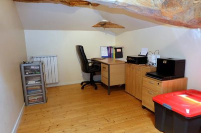 b2c5b4a463cbdef37dbf9774d2ba90d2ac5c7dbca0409