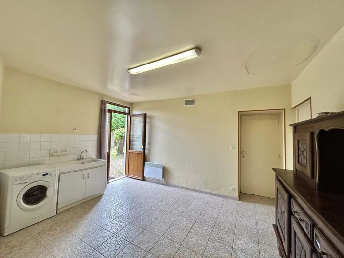 Image No.11-Maison de village de 3 chambres à vendre à Civray