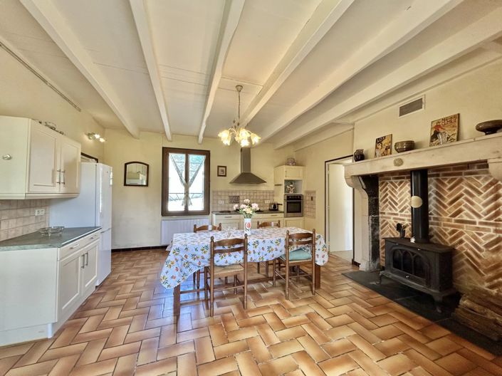 Image No.3-Maison de village de 3 chambres à vendre à Civray