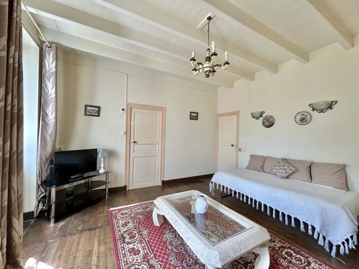 Image No.4-Maison de village de 3 chambres à vendre à Civray