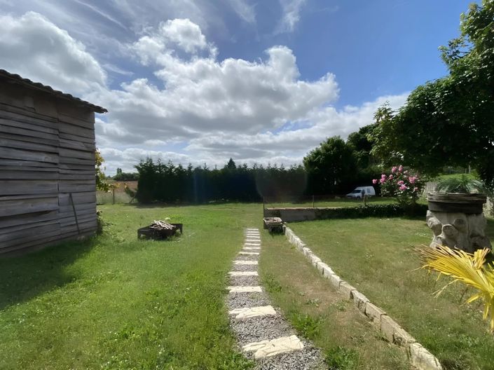 Image No.2-3 Bed House for sale