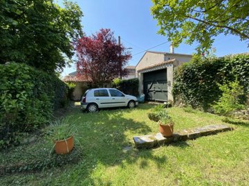 2aed6c61cd16e7d63e8fb066f0295c904eb5ba205e192