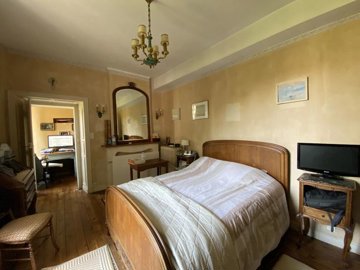 e867be921c0b5822e0a7baa2190f6751d2e9ba488d192