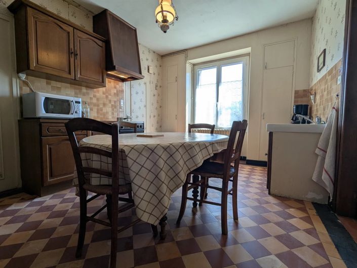 Image No.2-3 Bed Village House for sale