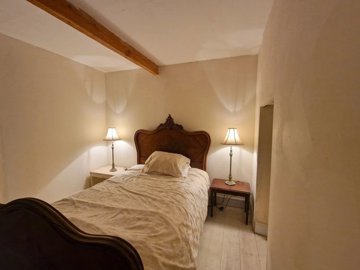 80d3bc86b6eb7519adce62ea14ca6741f9764f92c9381