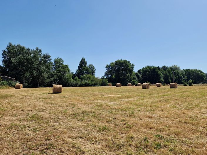 Image No.8-3 Bed House for sale