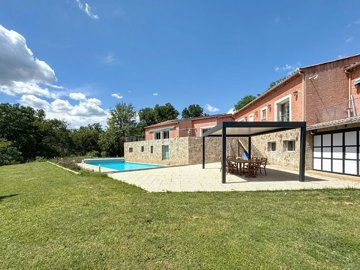 e58dc94896115afba05e6cb88a00b33e3861ea53e8192