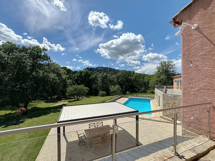 Image No.3-Maison de 10 chambres à vendre à Châteauvert