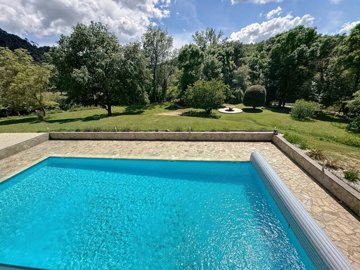 503902b7e9e5208d3969f101682f1b4f2c3defd19d192