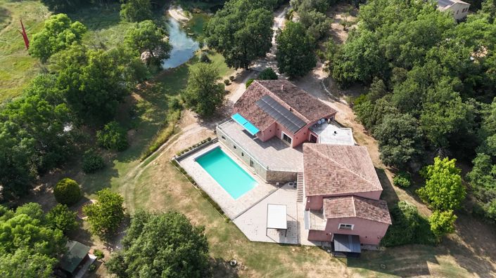 Image No.7-Maison de 10 chambres à vendre à Châteauvert