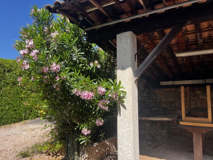 Image No.10-5 Bed House for sale