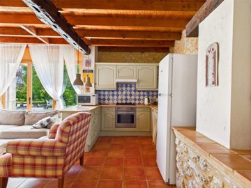 ab43922c4cf18cb59e4e70355e76ec5e8dad0ccf9e192