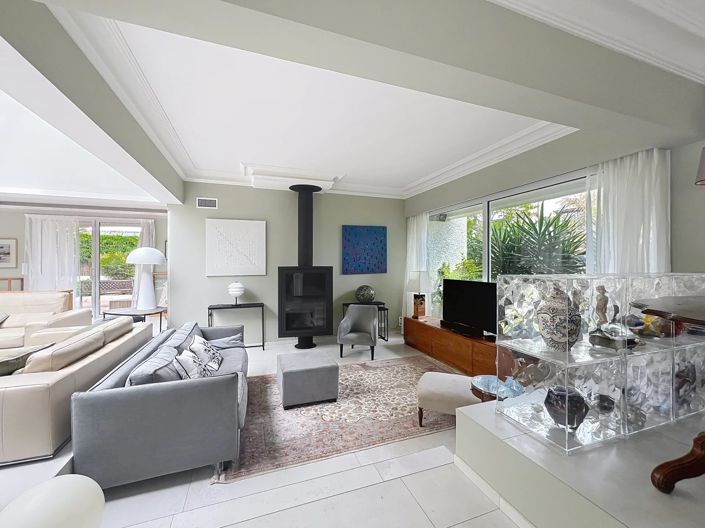 Image No.7-4 Bed House for sale