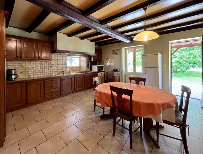 Image No.3-5 Bed House for sale